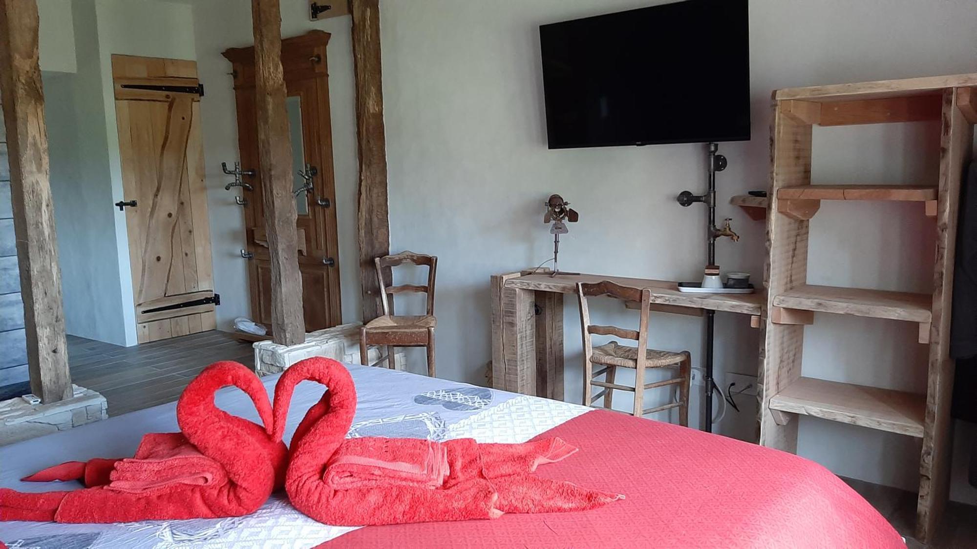 Luçay-le-Mâle La Berrycurienne Proche Du Zoo De Beauval Saint-Aignan Avec Sdb, Wc Et Spa Privatif Pour Chaque Chambre الغرفة الصورة